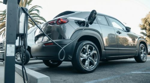 How Can Electric Vehicle Owners Delay the New VED Charges
